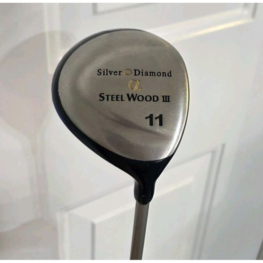 Silver Diamond 11 Fairway Steel Wood III Ladies Classic Graphite 39.5" New Grip